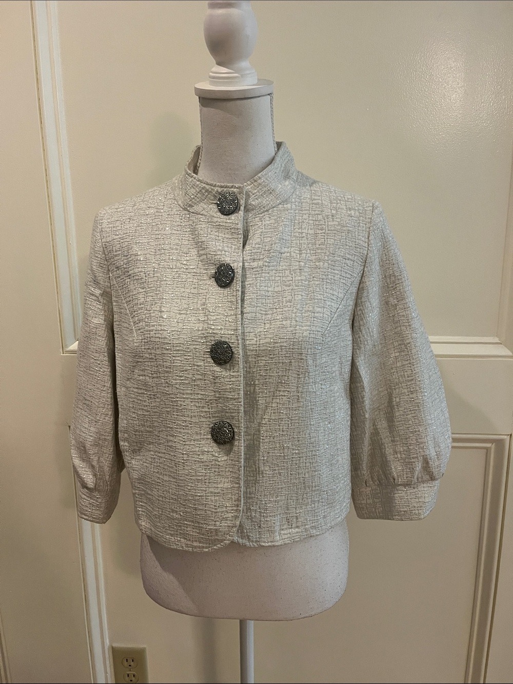 Mossimo Supply Co. White Cropped Textured Button Jacket